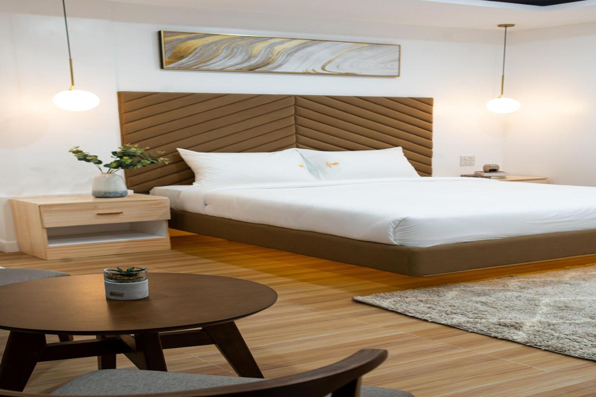 The Glend Hotel Iloilo Passi Esterno foto